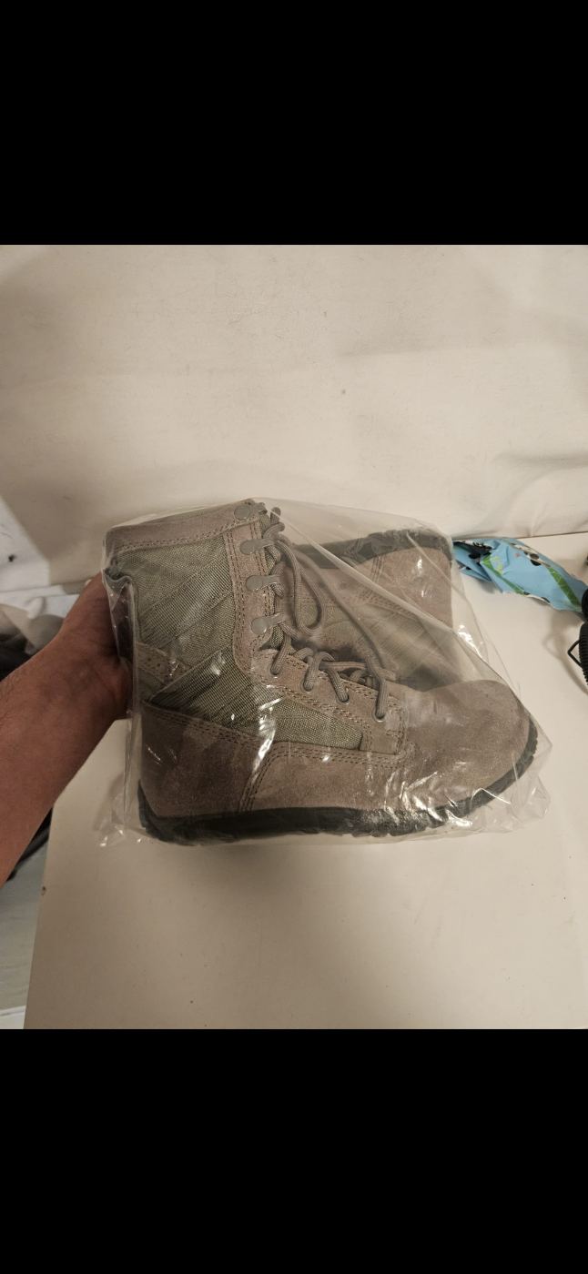 נעלי Belleville Tactical Research Minimalist Beige מידה 37.5 יד שנייה