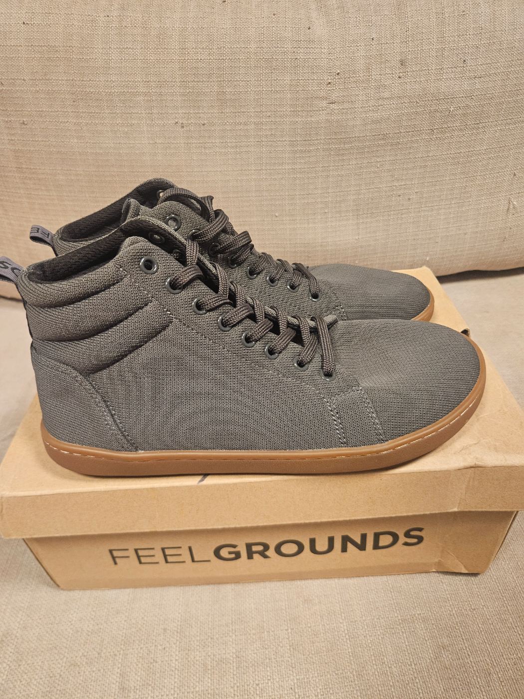 נעלי Feelgrounds Highrise Knit Gum Graphine מידה 45 יד שנייה