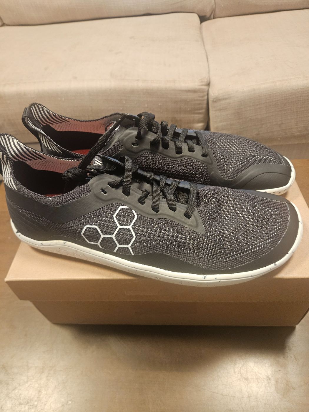 נעלי Vivobarefoot Geo Racer knit II מידה 44 יד שנייה