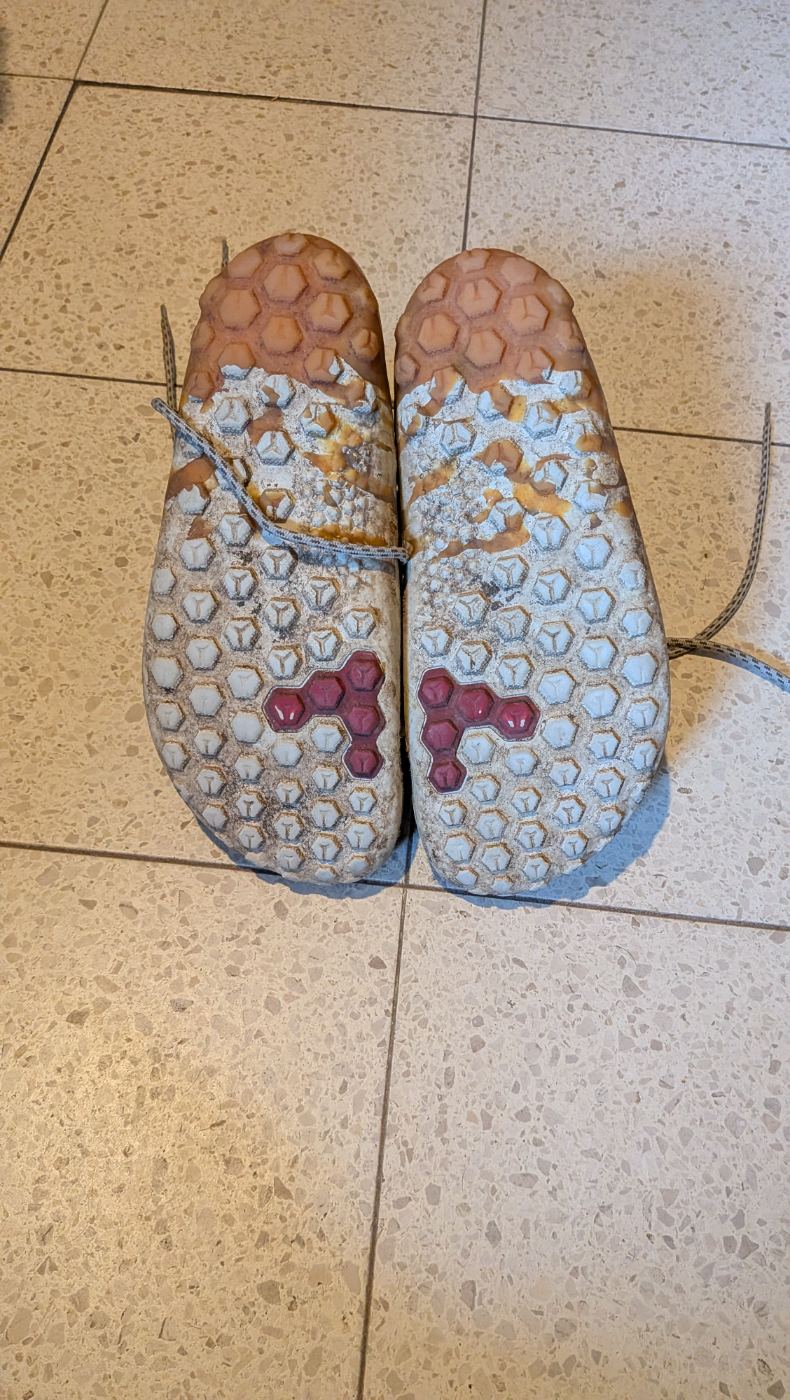נעלי Vivobarefoot Tracker decon fg2 men מידה 41 יד שנייה