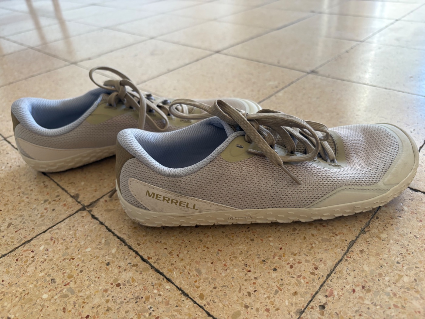 נעלי Merrell מידה 39 יד שנייה
